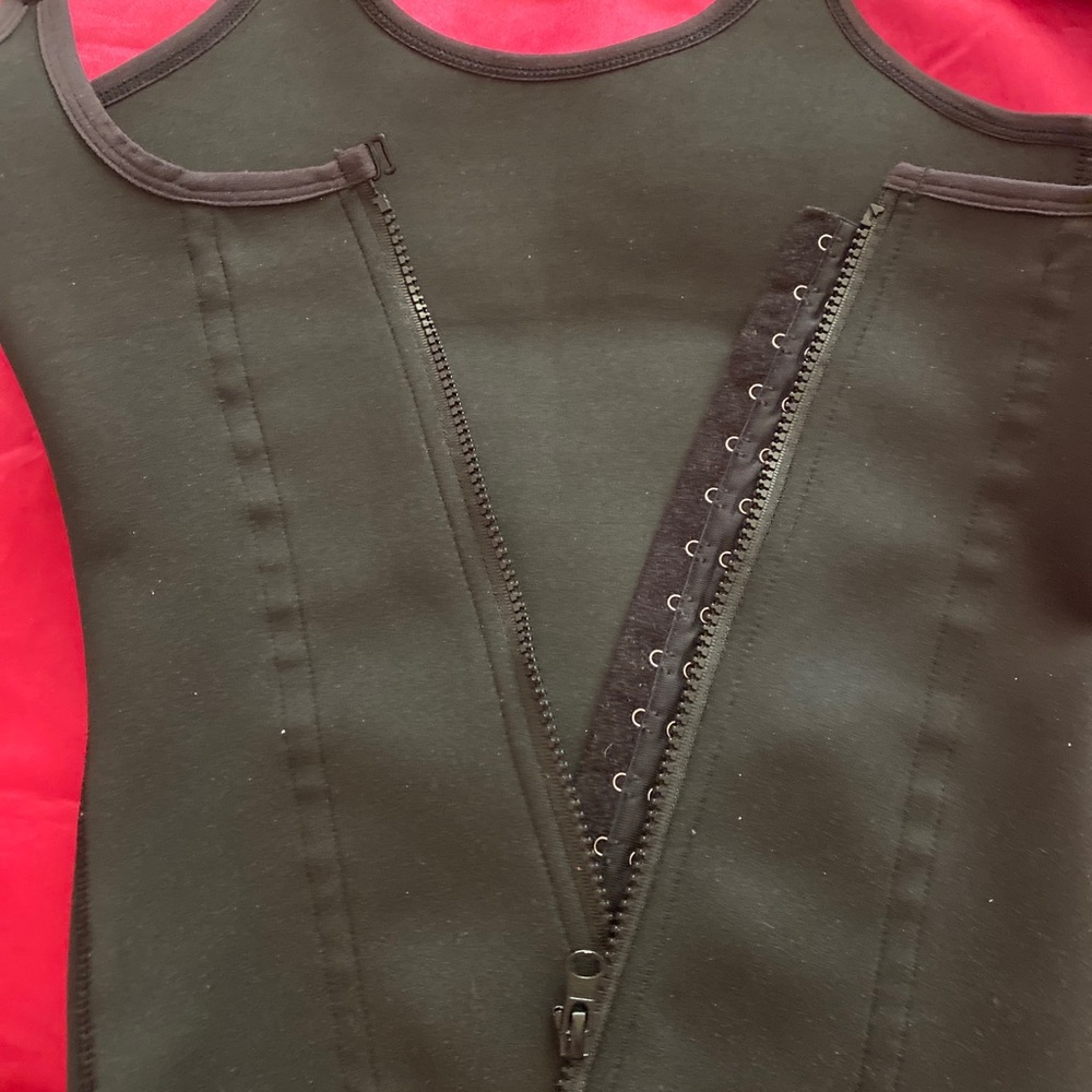 Used LODAY Waist Trainer Corset Tummy Control Sport Workout Body Shaper